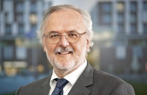 Prof. Dr. Burkhard Göke, Ärztlicher Direktor und Vorstandsvorsitzender 