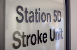 Eingang zur Stroke Unit im UKE, der Station 5D
